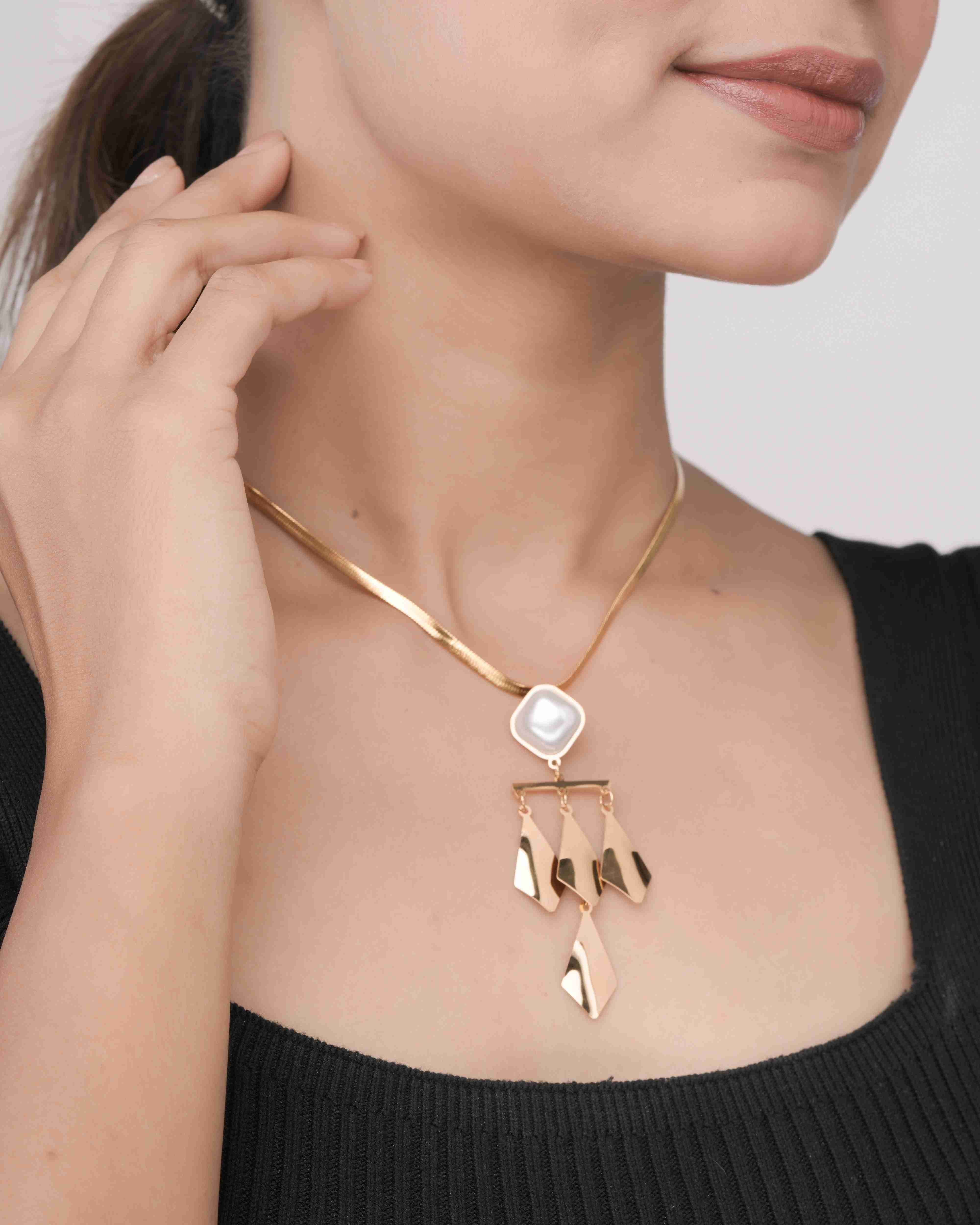 Geometric 18 Carat Gold Finished PVD Coated Anti-Tarnish Necklace