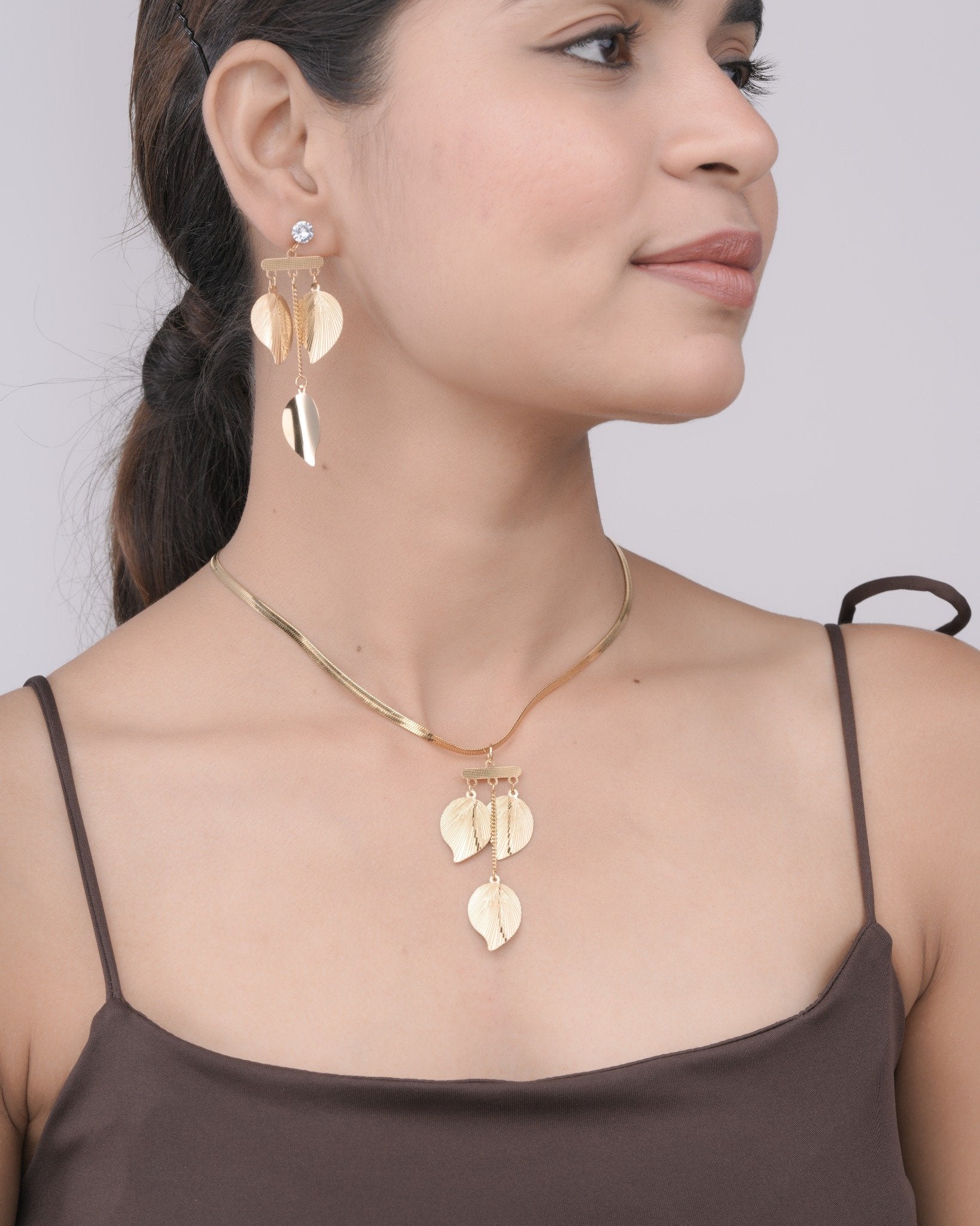 Golden Leaffall Elegance 18 Carat Gold Finished PVD Coated Anti-Tarnish Set