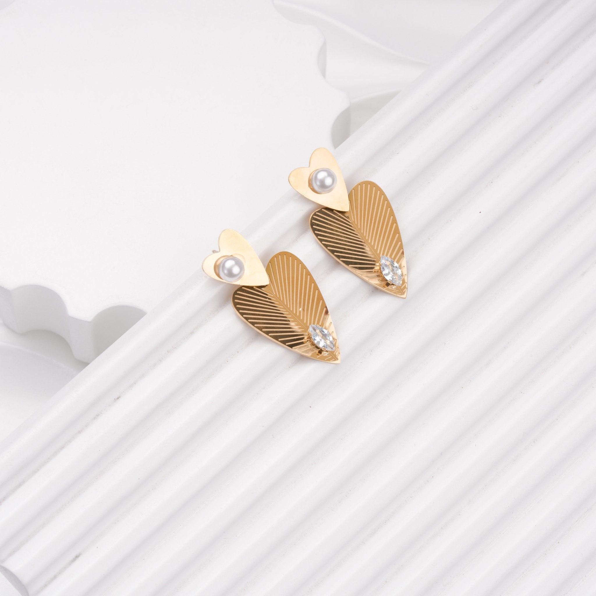 Amora Leaf Studs 18 Carat Gold Finished PVD Coated Anti-Tarnish Earrings