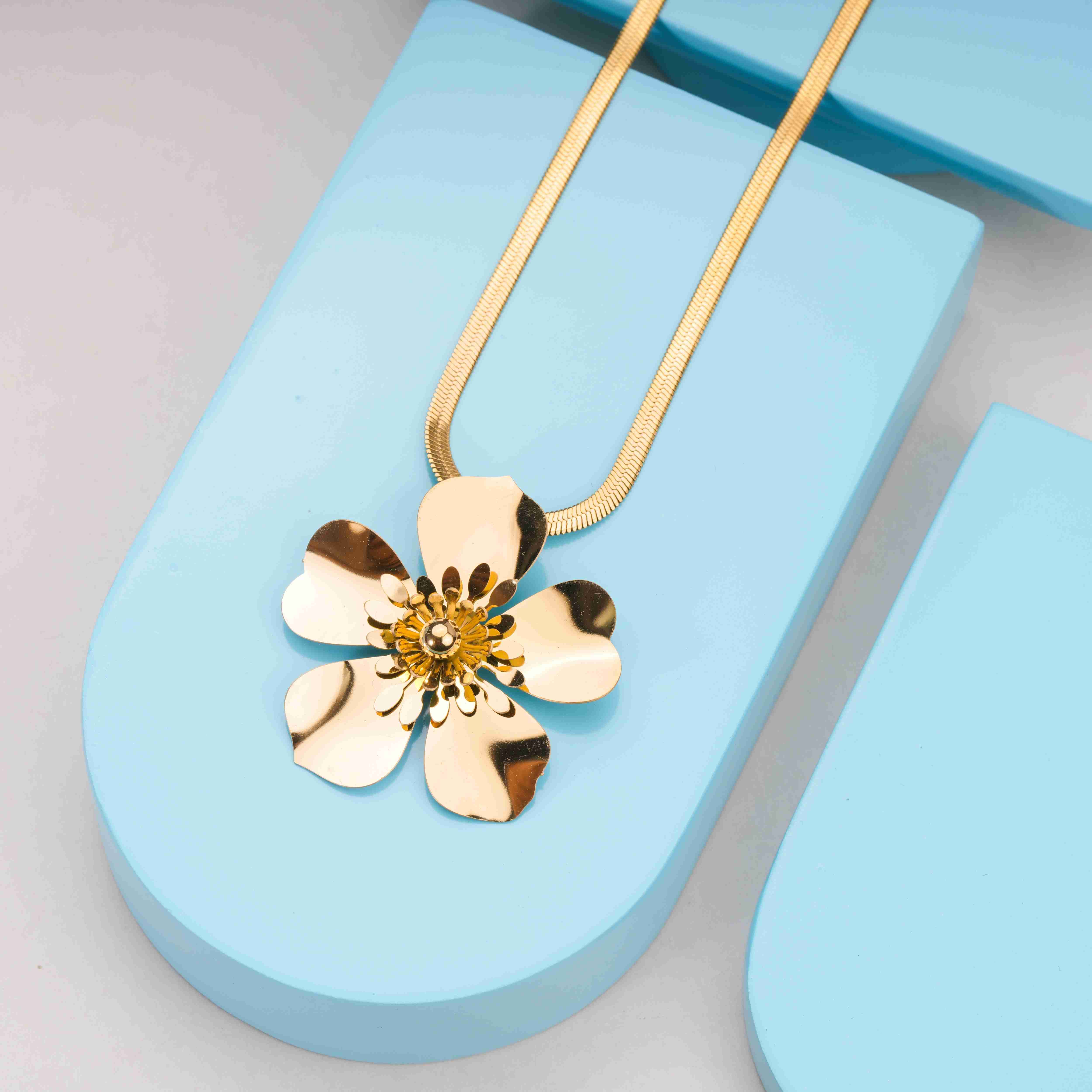 Golden Bloom 18 Carat Gold Finished PVD Coated Anti-Tarnish Necklace