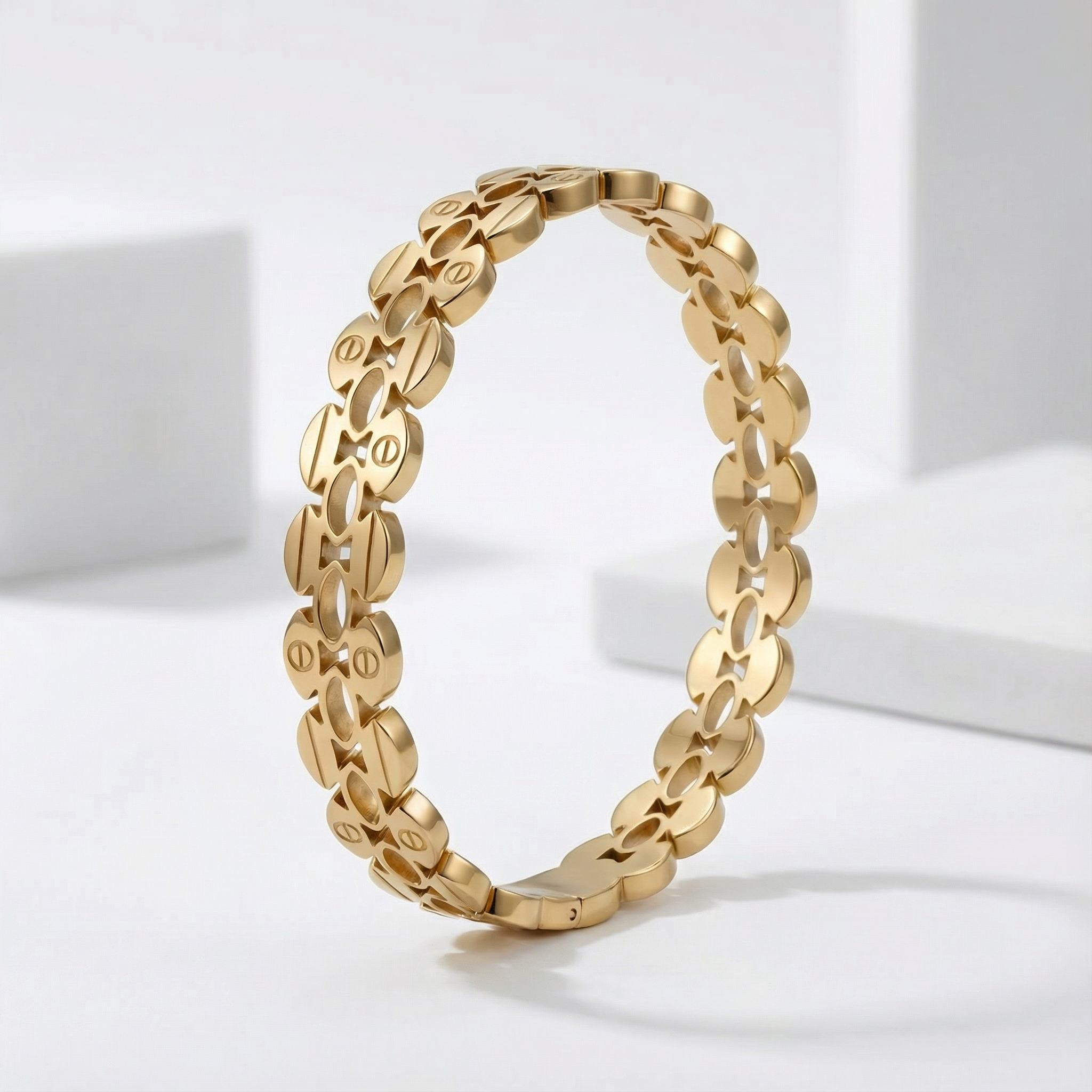 Golden Orbit Link 18 Carat Gold Finished PVD Coated Anti-Tarnish Bracelet
