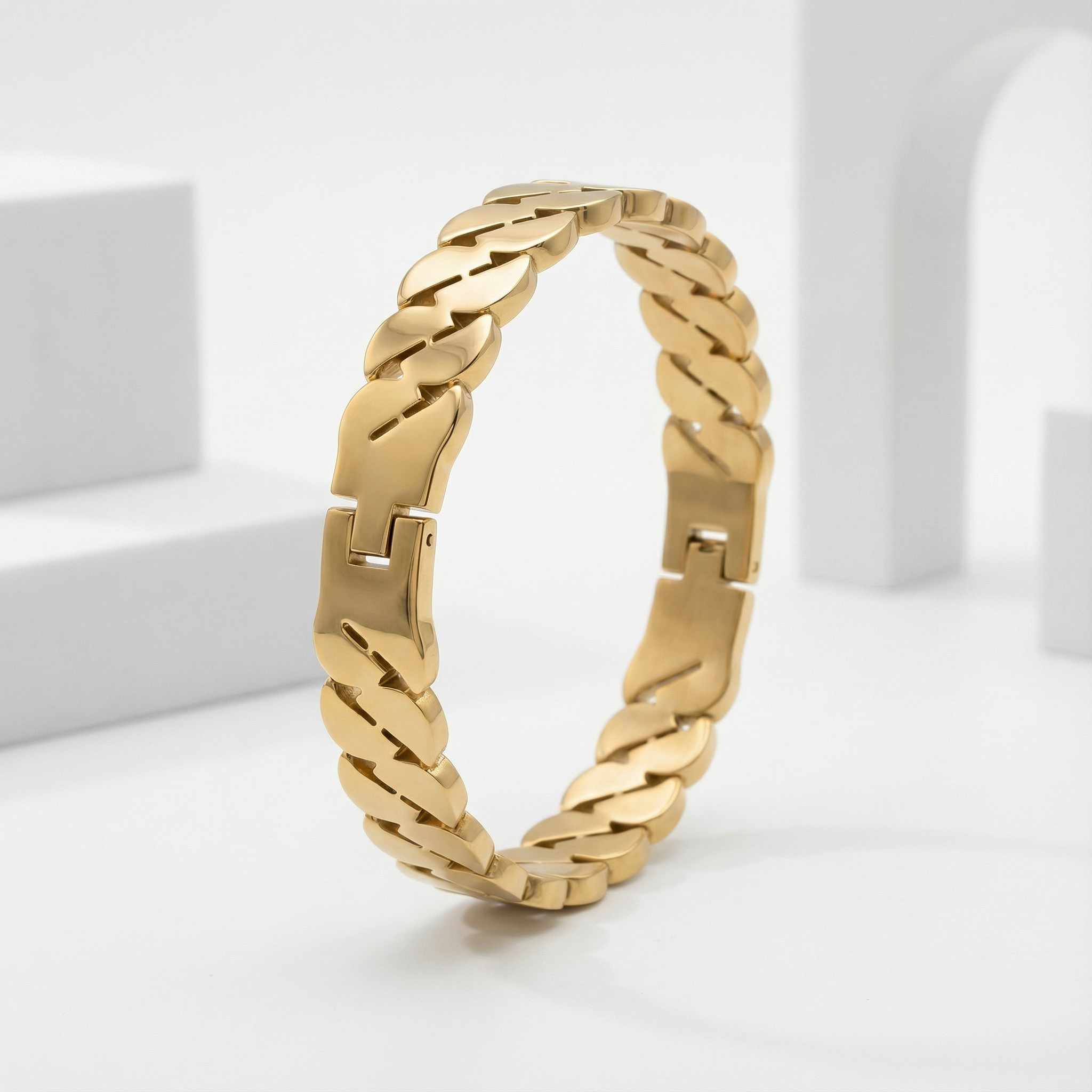 Titan Crest Chain 18 Carat Gold Finished PVD Coated Anti-Tarnish Bracelet