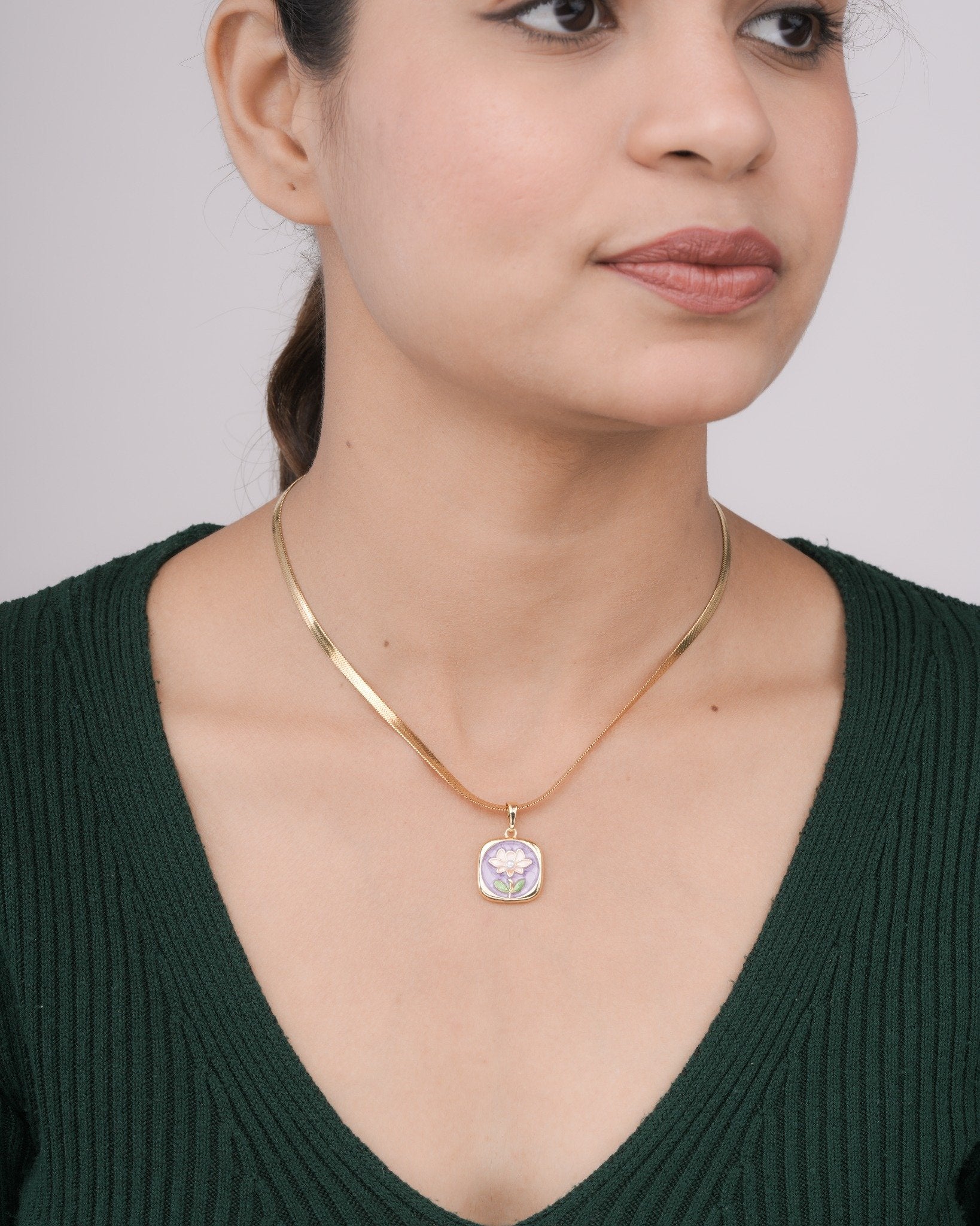 Lavender Bloom 18 Carat Gold Finished PVD Coated Anti-Tarnish Pendant Necklace