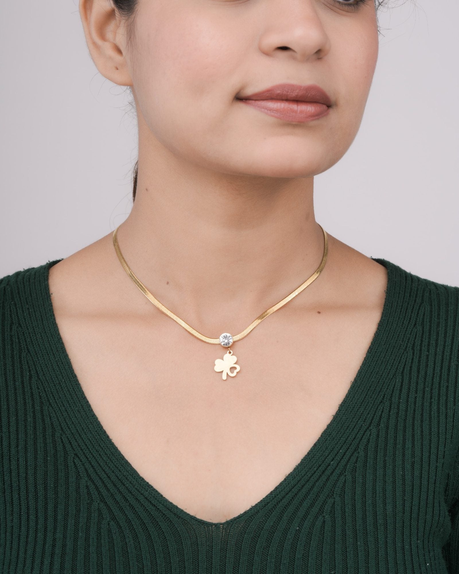 Aurelia Clover 18 Carat Gold Finished PVD Coated Anti-Tarnish Necklace