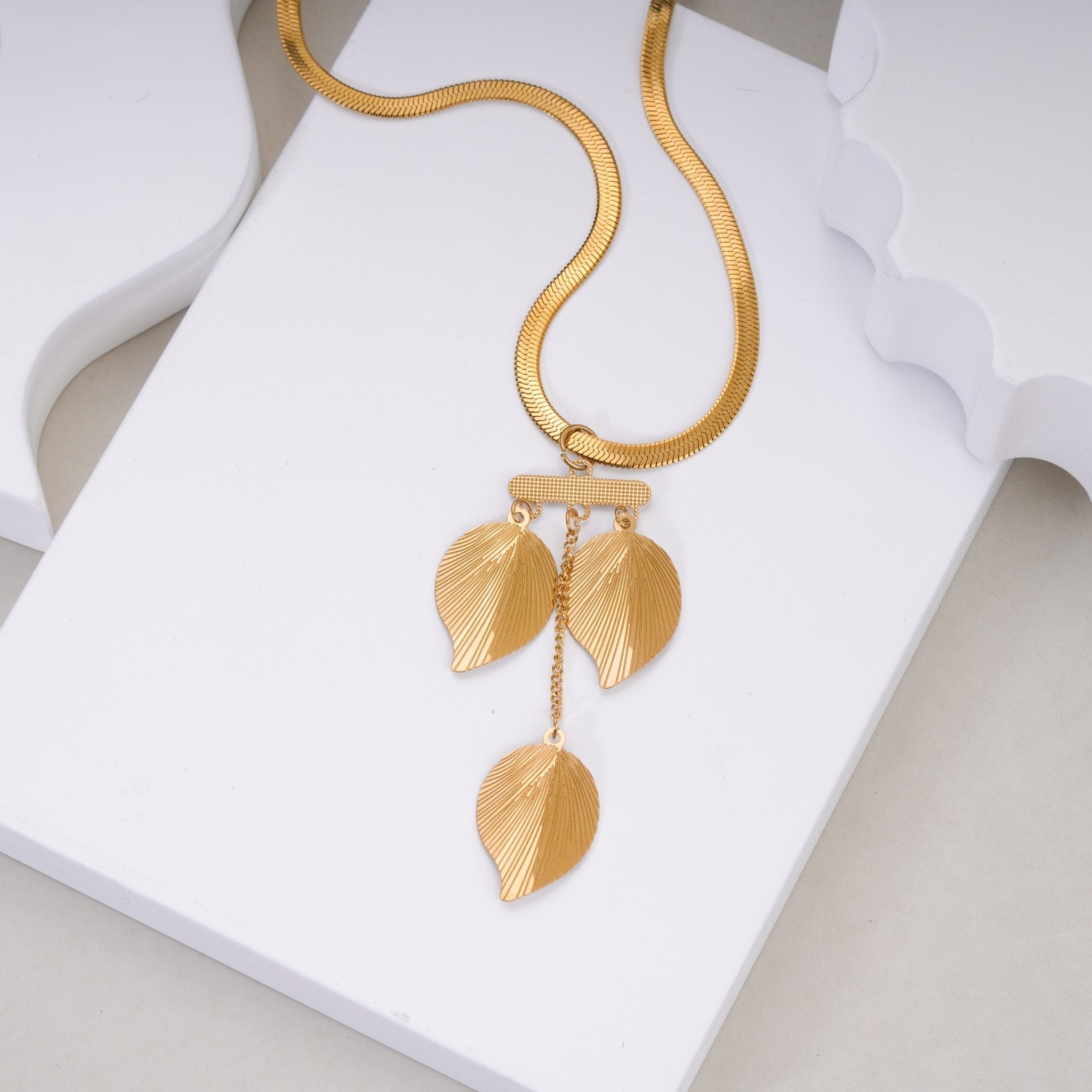 Gold Leaf 18 Carat Gold Finished PVD Coated Anti-Tarnish Necklace