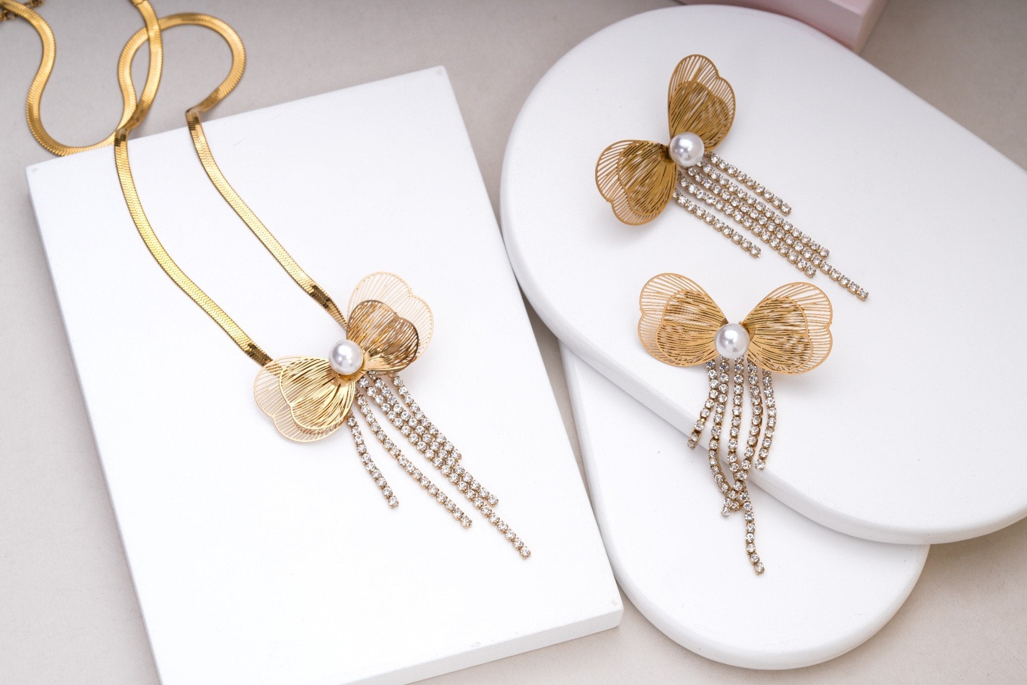 Pearl Bowfall Radiance 18 Carat Gold Finished PVD Coated Anti-Tarnish Set