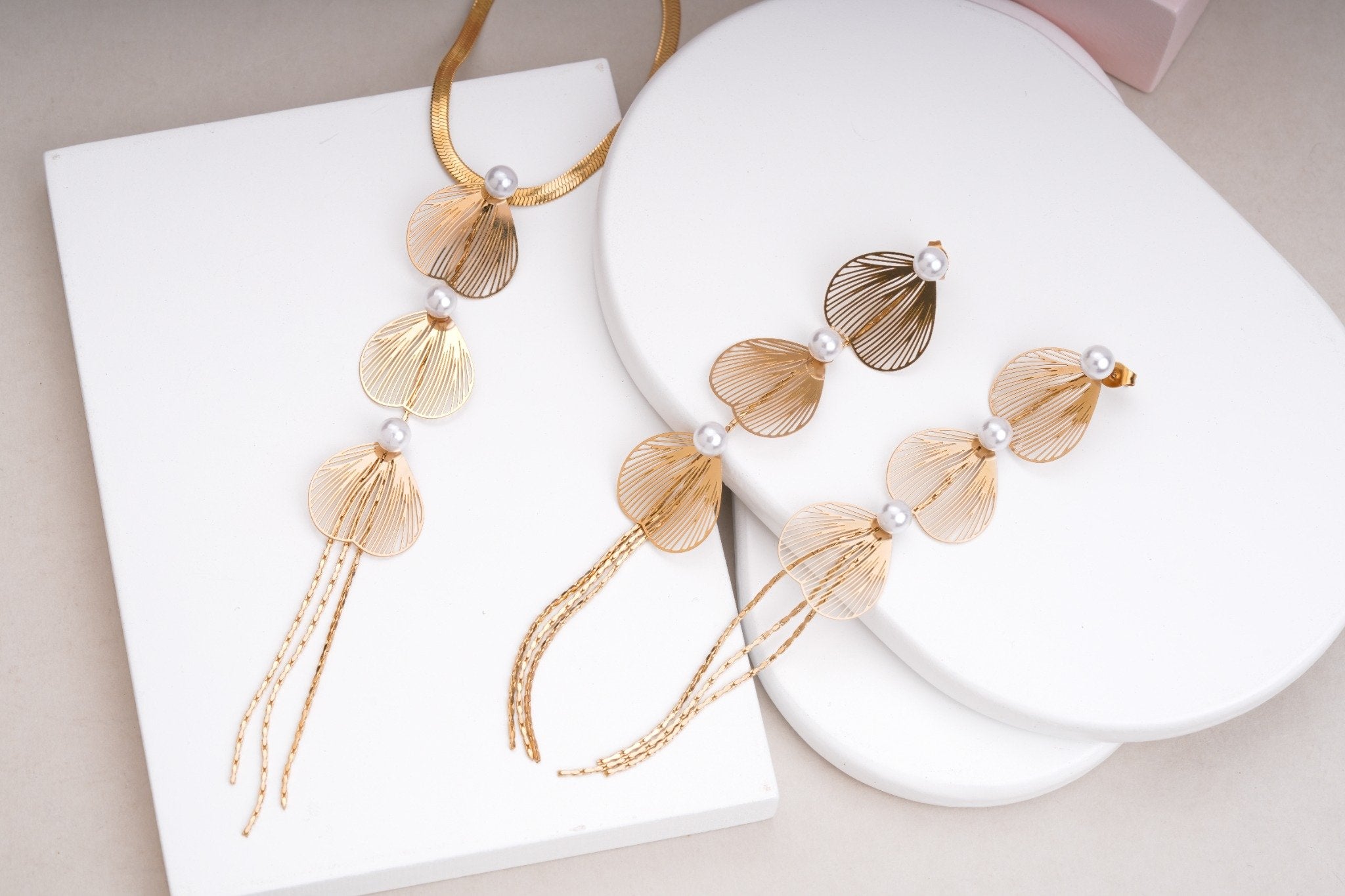 Pearl Petal Cascade 18 Carat Gold Finished PVD Coated Anti-Tarnish Set