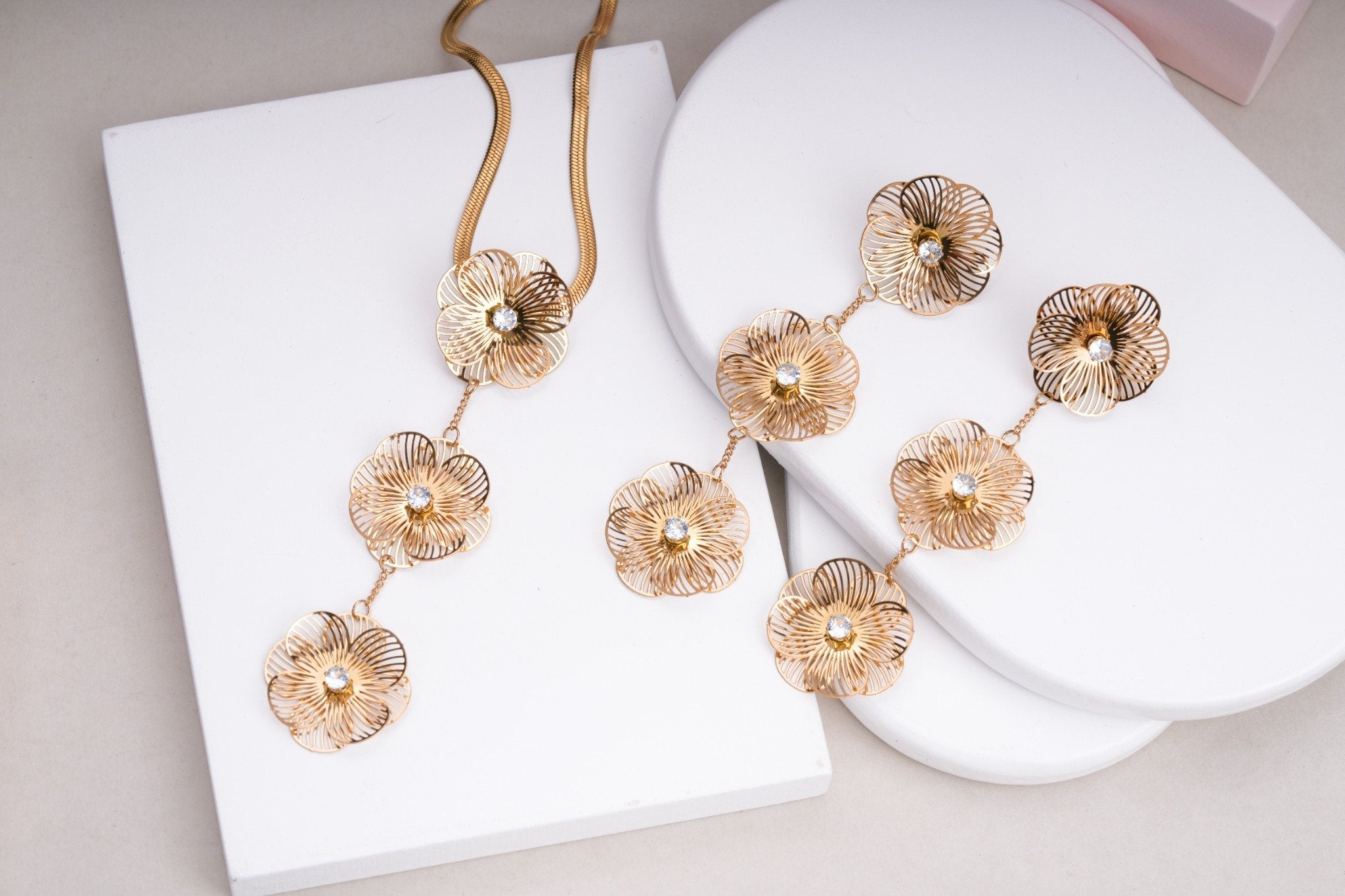 Golden Flora Harmony 18 Carat Gold Finished PVD Coated Anti-Tarnish Set