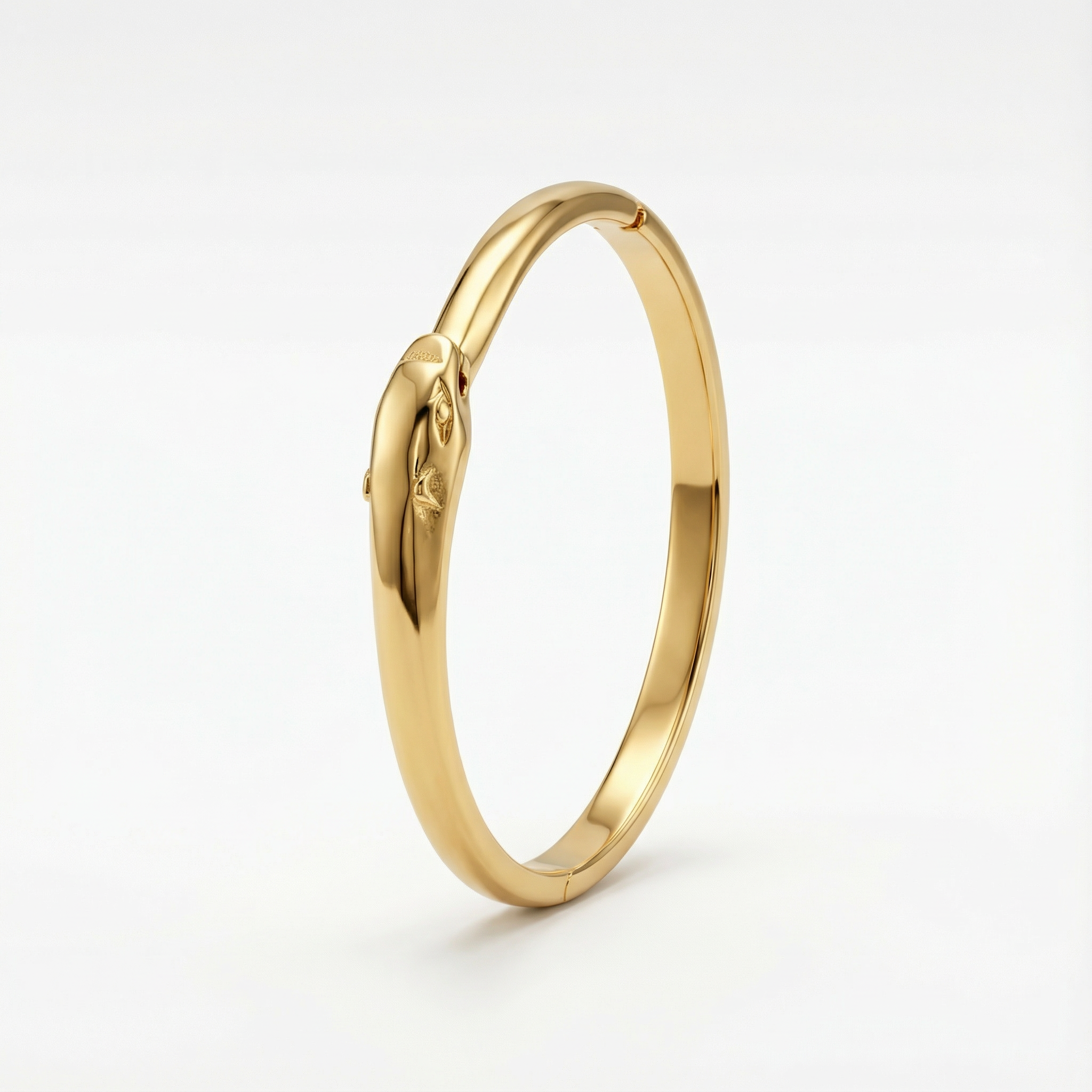 Royal Curve Gold 18 Carat Gold Finished PVD Coated Anti-Tarnish Bracelet